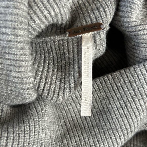 Free People Turtleneck Sweater - Picture 4 of 5